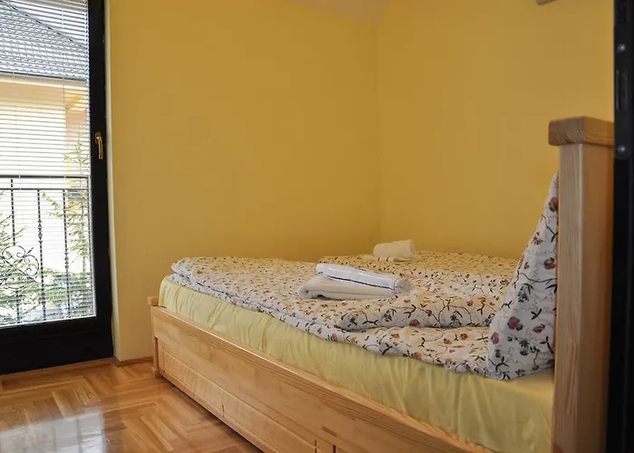 アパート Vidic *